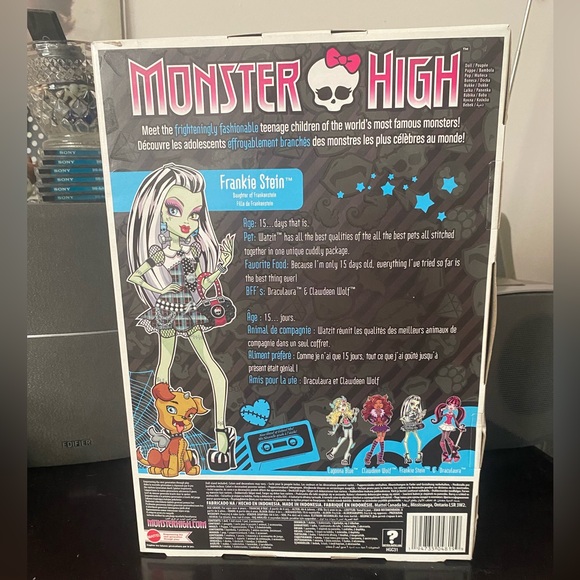 Monster High Frankie Stein Creeproducton Doll - Picture 2 of 2